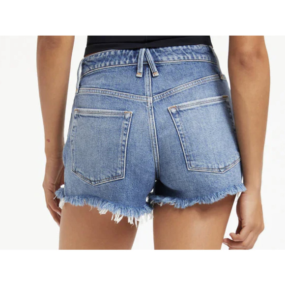 Good American GOOD '90S SHORT | Sz 15 = 34 | Cut-off Jean Shorts Indigo156 | NWT - Picture 3 of 10